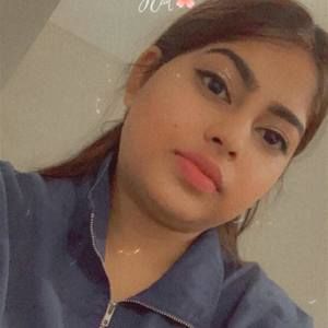 Meet your Posher, Reena